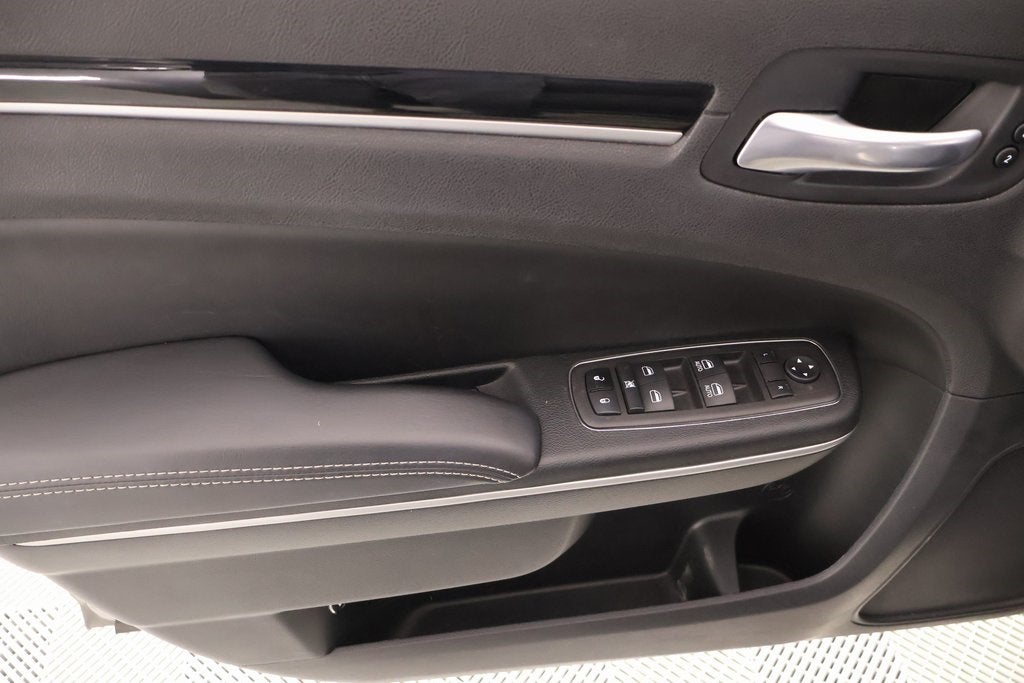 2023 Chrysler 300 V6 Engine