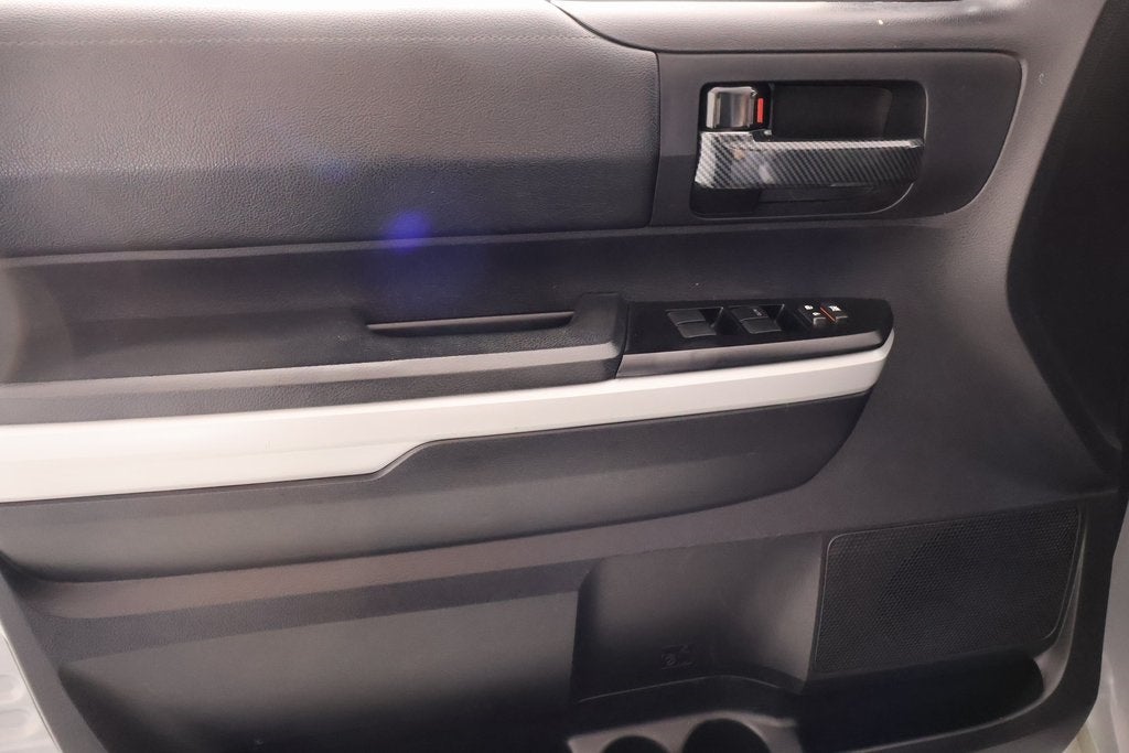 2020 Toyota Tundra 2WD SR5