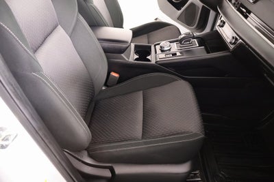 2023 Mitsubishi Outlander ES