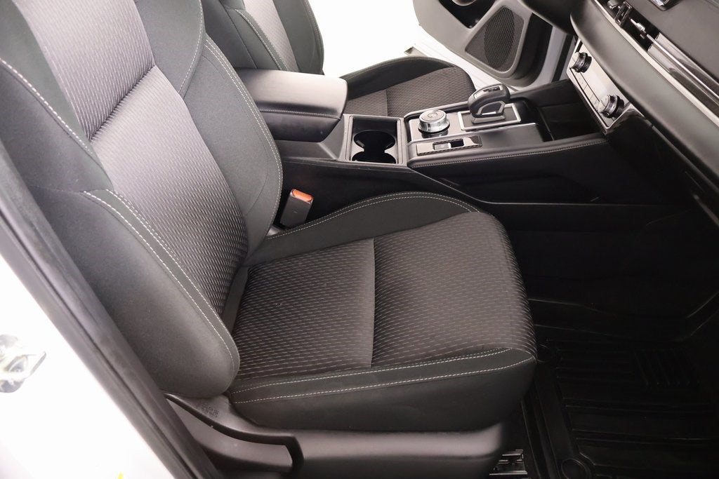 2023 Mitsubishi Outlander ES